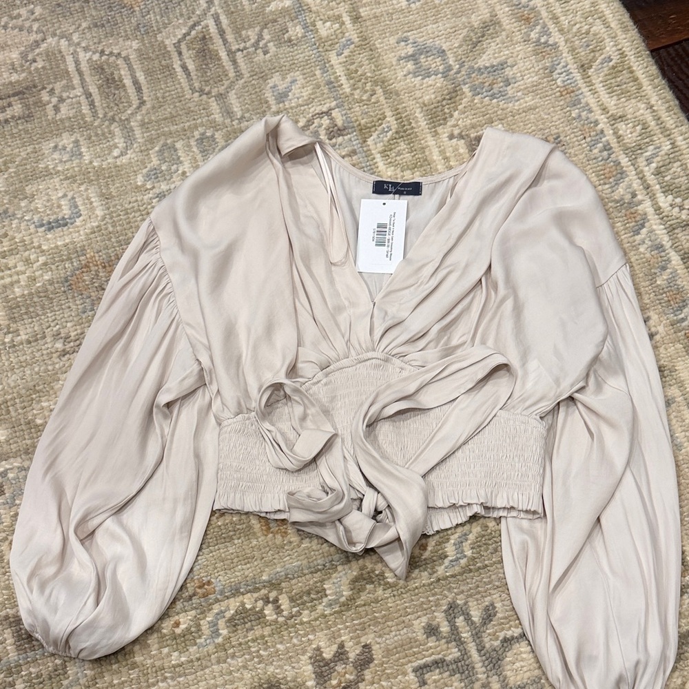 Chic Beige Women's Blouse with Tie Detail